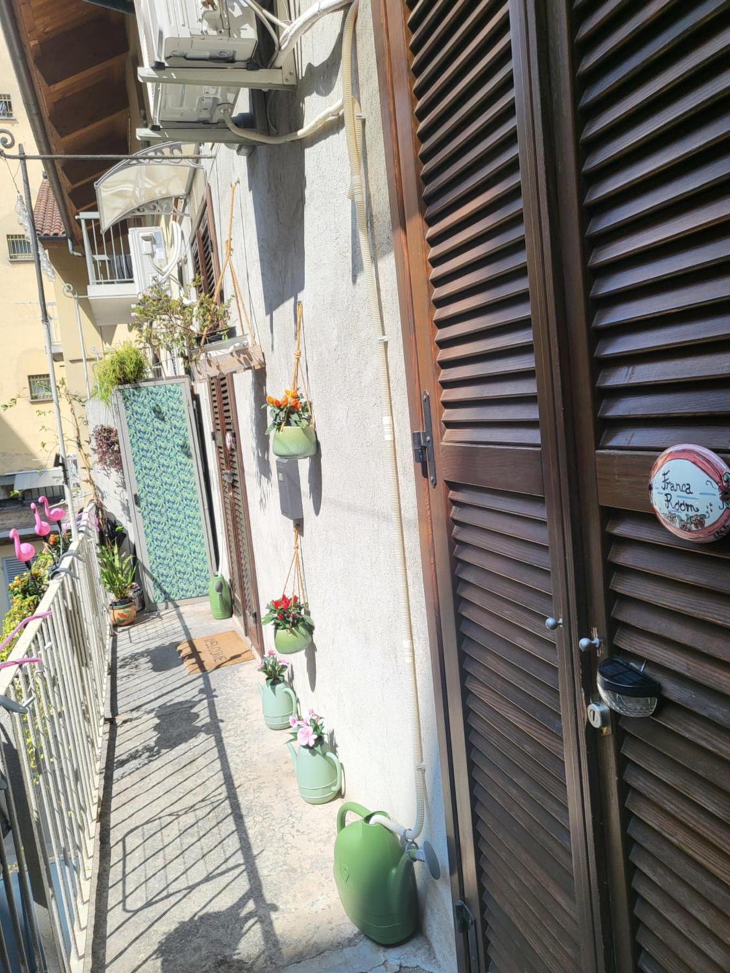 A Casa Di Ninni "Franca Room" 都灵 外观 照片